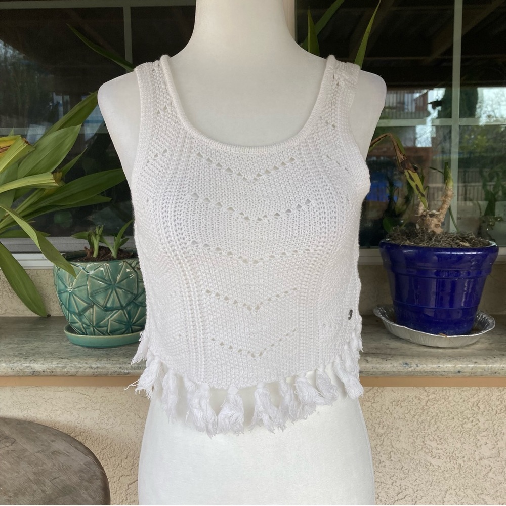 53- Roxy Set Them Free Top- Crocheted Tassel Beach Tank Coverup